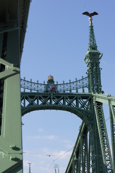 Liberty bridge