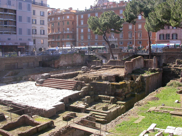 Largo Argentina temple C and D, Feronia and Lares Permarini