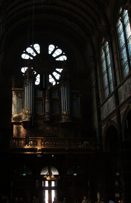 pipe organ