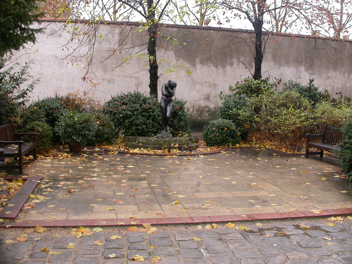 rodin in the garden