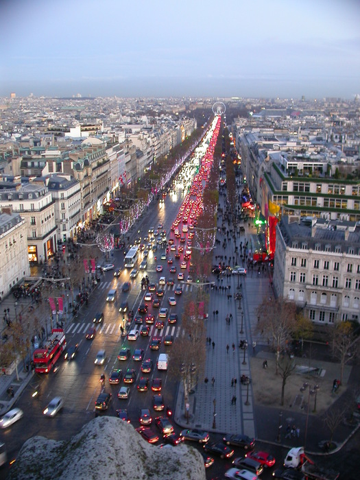 Avenue des Champs Elysees